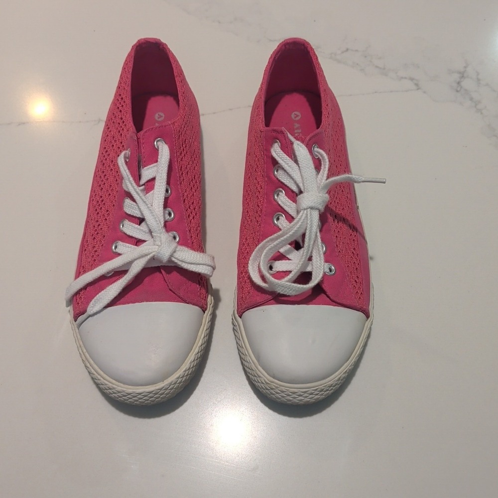 Pink Airwalk Sneakers, Mesh and Canvas, Women's Size 10
